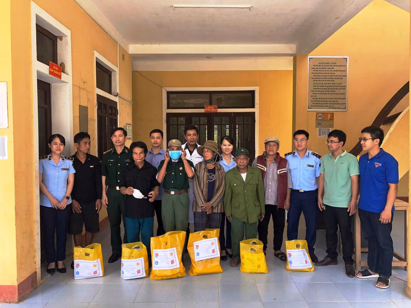 Hoạt động thiện nguyện của tuổi trẻ Đoàn khối tỉnh TT-Huế Hoạt động thiện nguyện của tuổi trẻ Đoàn khối tỉnh TT-Huế