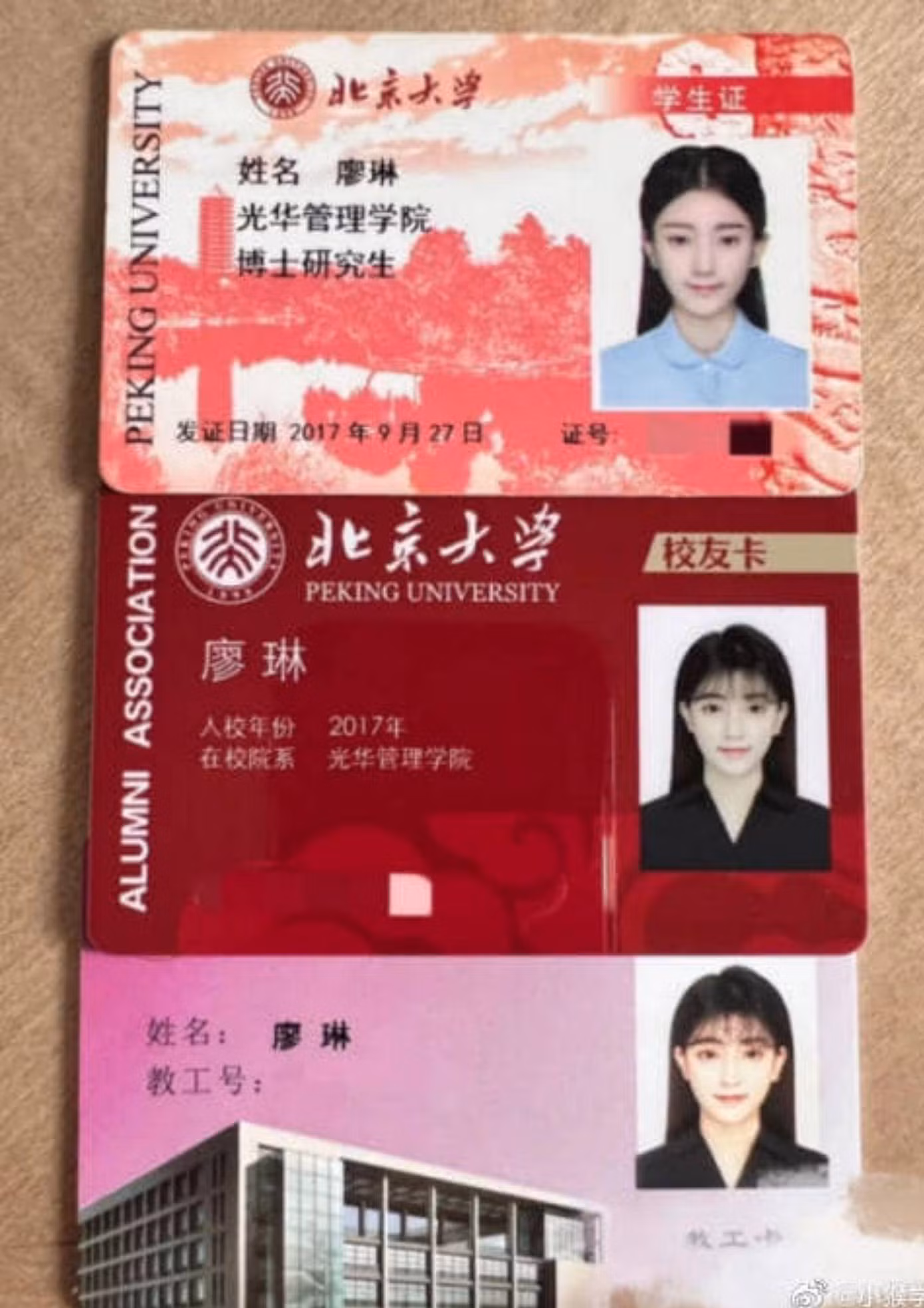Vẻ đẹp của giảng viên họ Zhang được ví như các "tiên tỷ" xứ Trung. Nguồn: Weibo Vẻ đẹp của giảng viên họ Zhang được ví như các "tiên tỷ" xứ Trung. Nguồn: Weibo