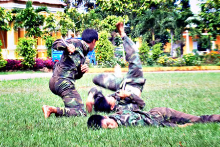 Huấn luyện võ thuật