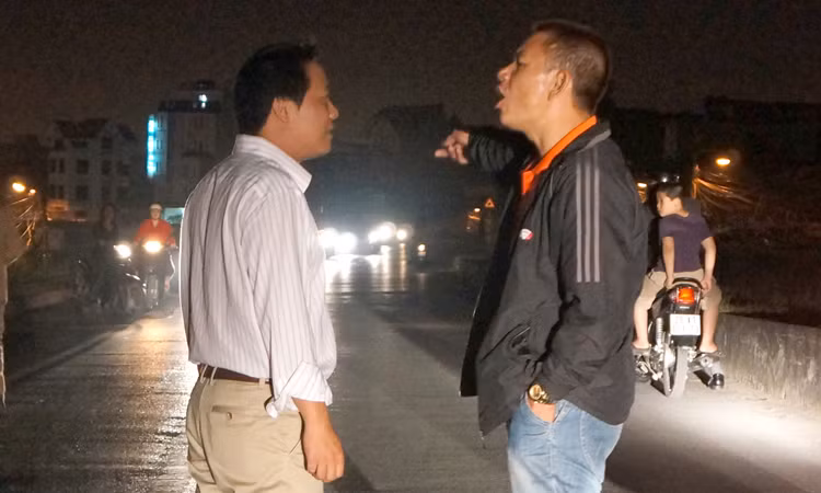 Gây sự. Gây sự