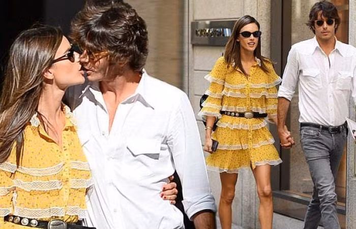 Alessandra Ambrosio khoe gần trọn vòng 1 gợi cảm với váy cắt xẻ bạo ảnh 8