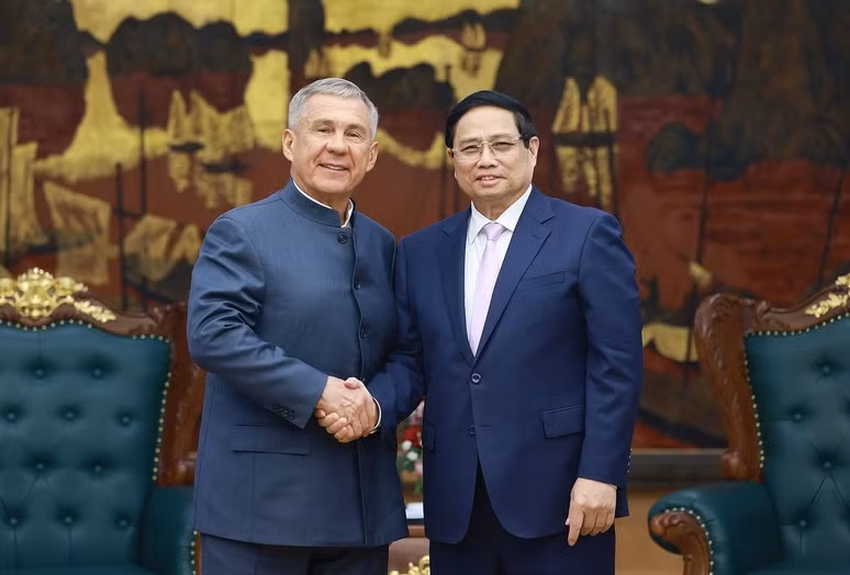 Thủ tướng Phạm Minh Chính tiếp lãnh đạo Cộng hòa Tatarstan R.N. Minnikhanov, ngày 21/3. (Ảnh: VGP)