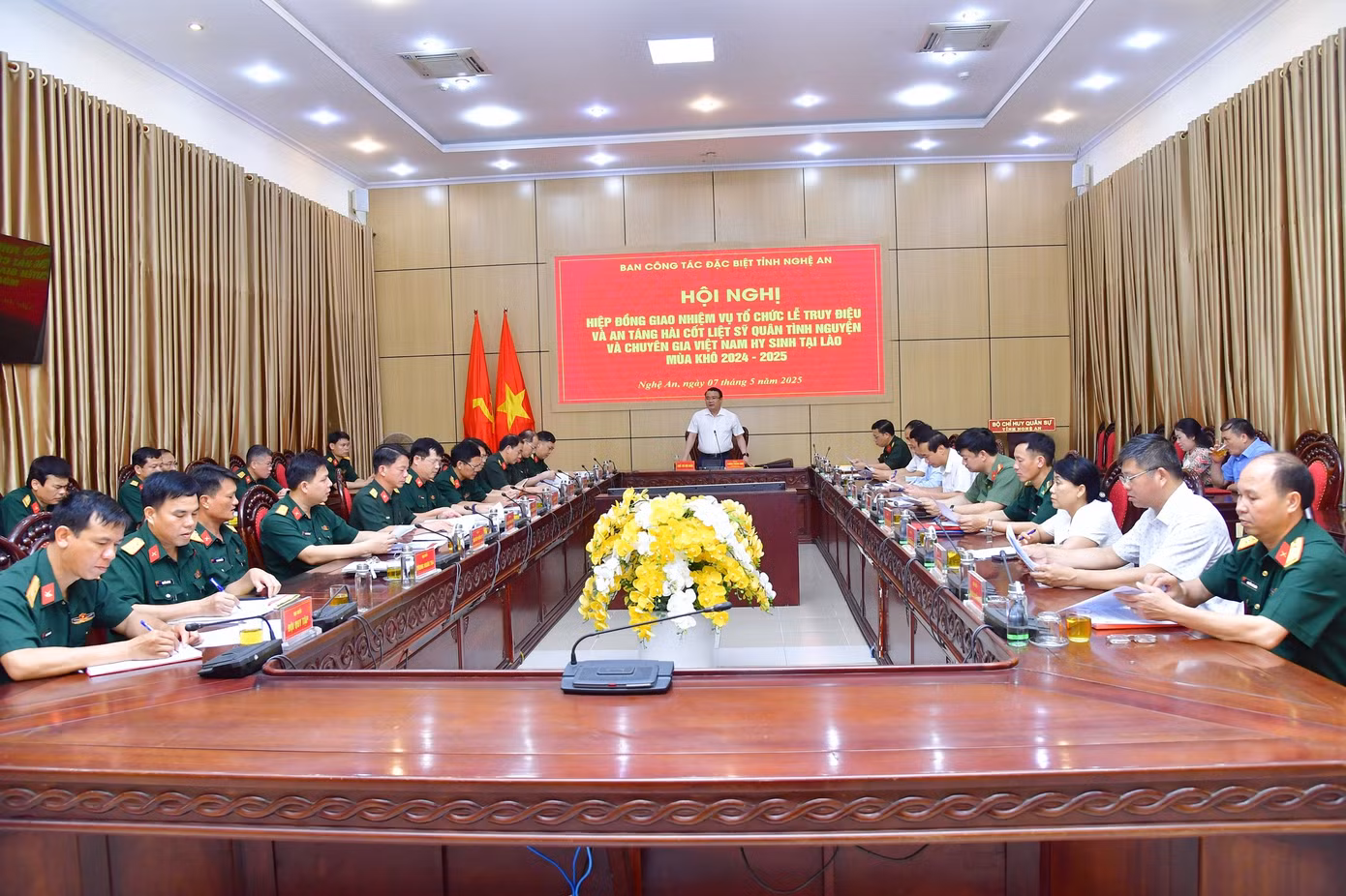 Toàn cảnh hội nghị. Toàn cảnh hội nghị.