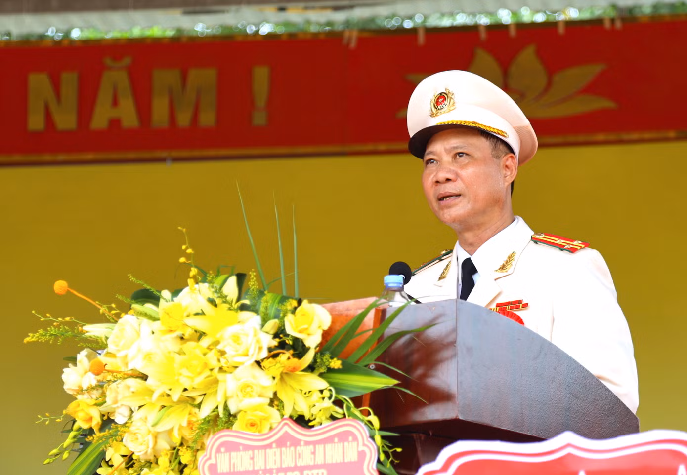 Thượng tá Thái Doãn Bằng - Trung đoàn trưởng Trung đoàn CSCĐ Bắc Trung Bộ phát biểu tại lễ kỷ niệm.