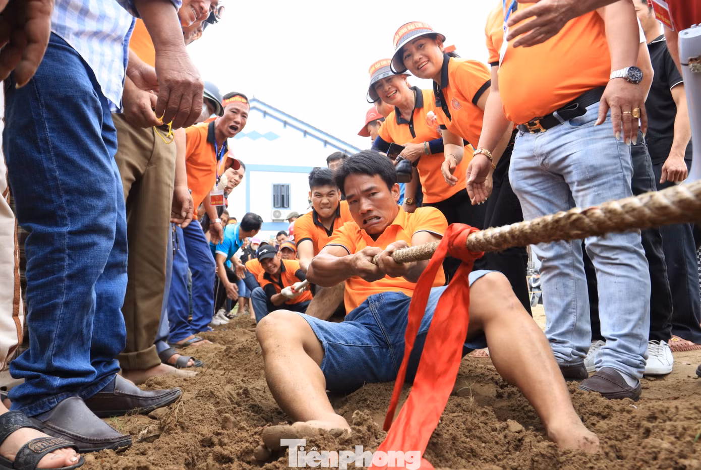 Những gương mặt thể hiện sự quyết tâm để giành chiến thắng.