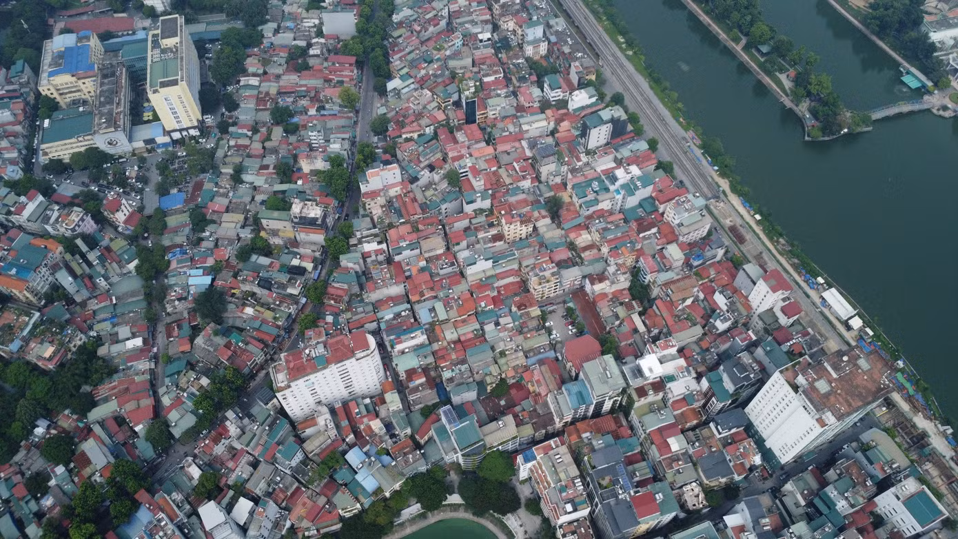 Hồ Ngọc Khánh nằm trong khu vực đông đúc dân cư, dự kiến khi đi vào hoạt động sẽ thu hút đông đảo người dân tại quận Ba Đình cũng như du khách đến vui chơi, nghỉ ngơi