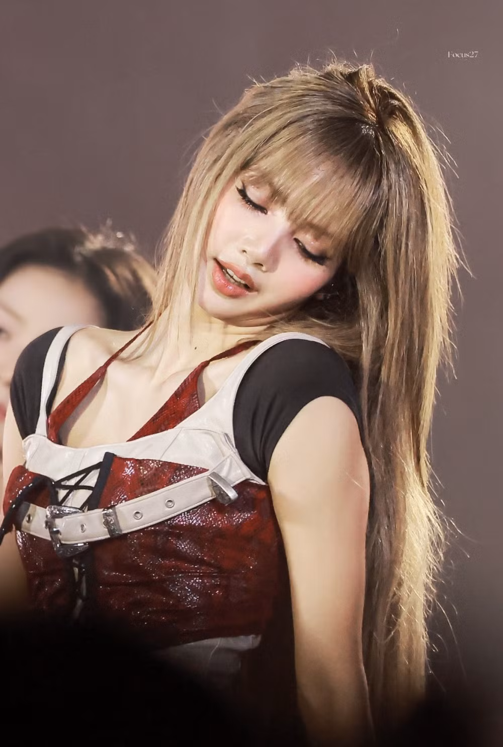 Những khoảnh khắc mê hồn của Lisa trong concert Deadline.