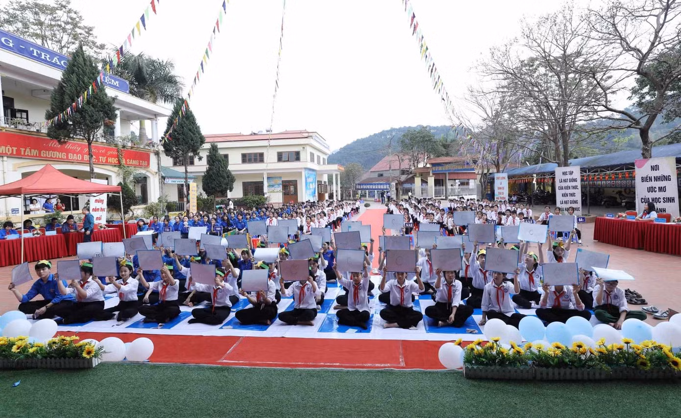 Thi "Rung chuông vàng"