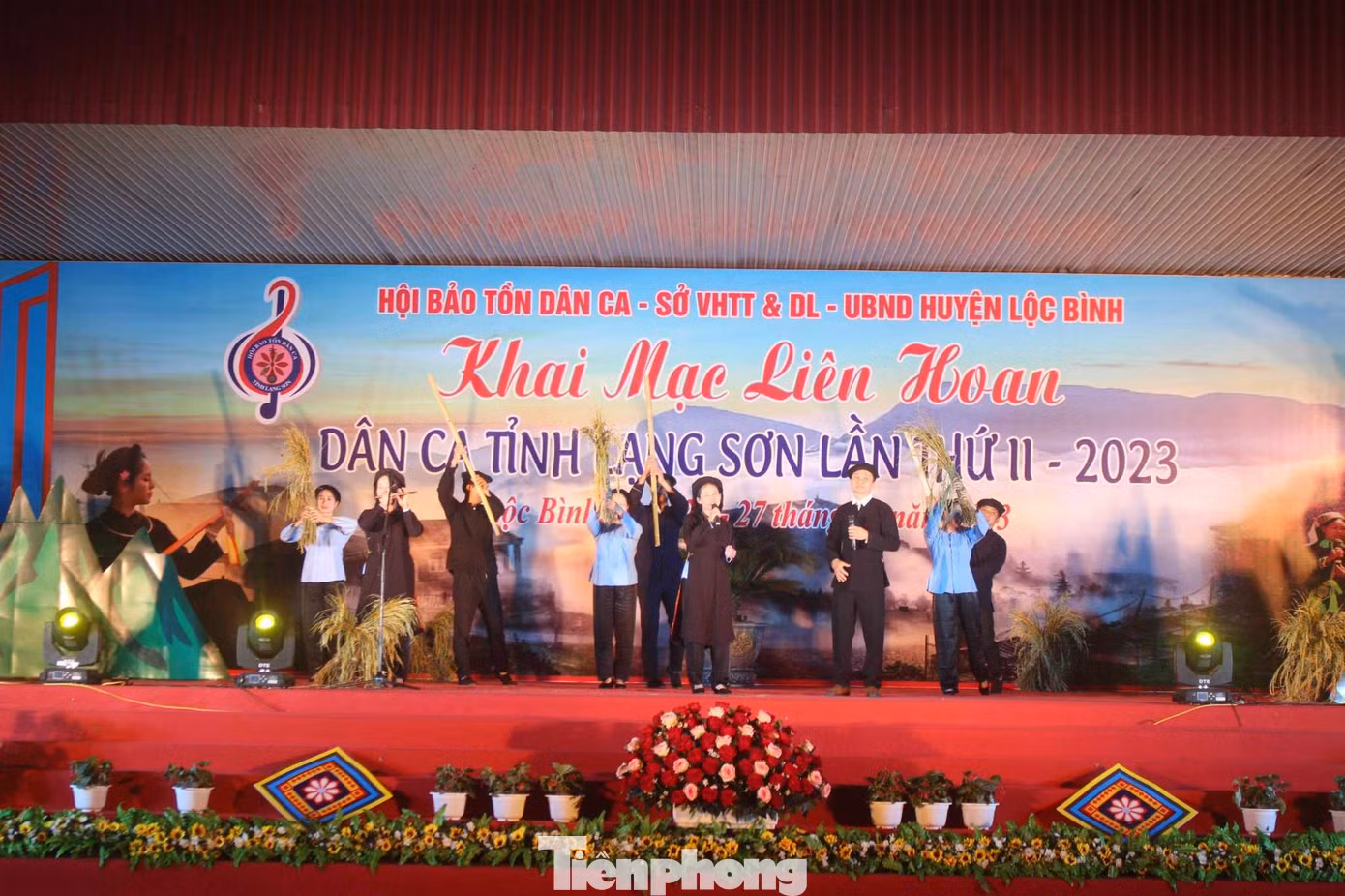 Nhiều tiết mục phản ánh cuộc việc bình dị, hàng ngày của người dân Lạng Sơn. Ảnh: Duy Chiến