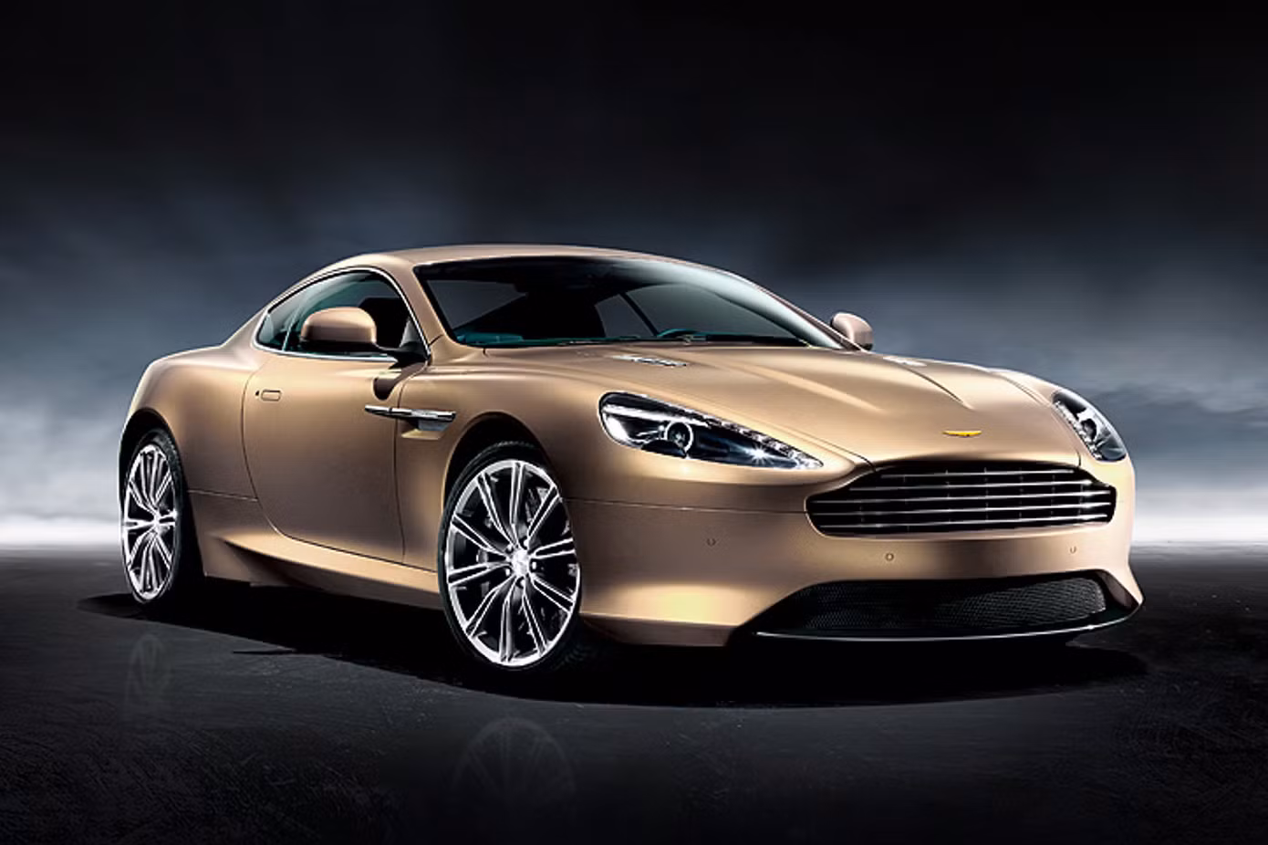 Aston Martin cũng không kém cạnh khi giới thiệu phiên bản Dragon 88 tại triển lãm Ô tô Bắc Kinh 2012, dành riêng cho 3 mẫu xe DBS Volante, Virage Coupe và V8 Vantage S Coupe, với tổng số lượng sản xuất chỉ 88 chiếc.
