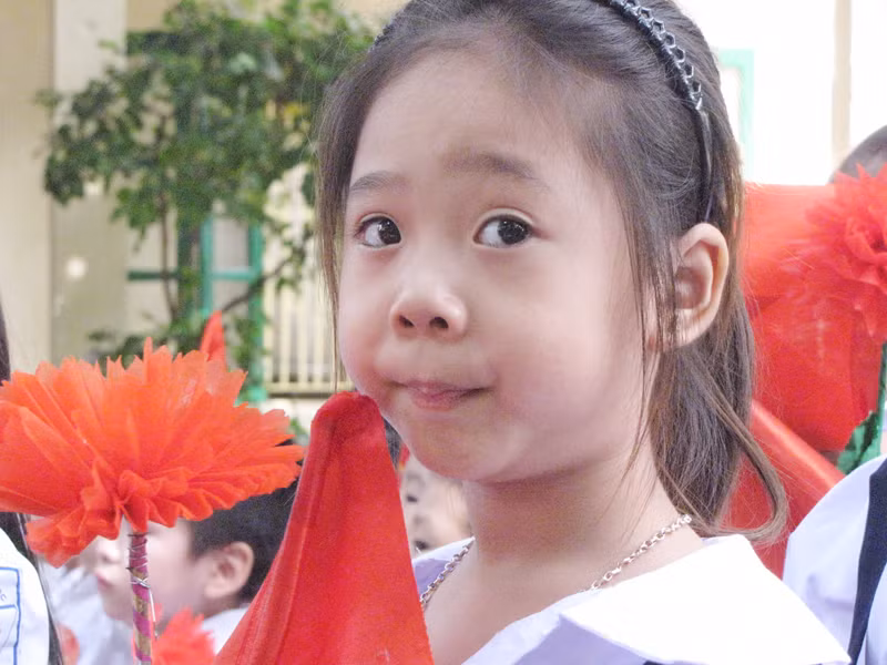 Đẹp như ánh mắt trẻ thơ ngày khai trường