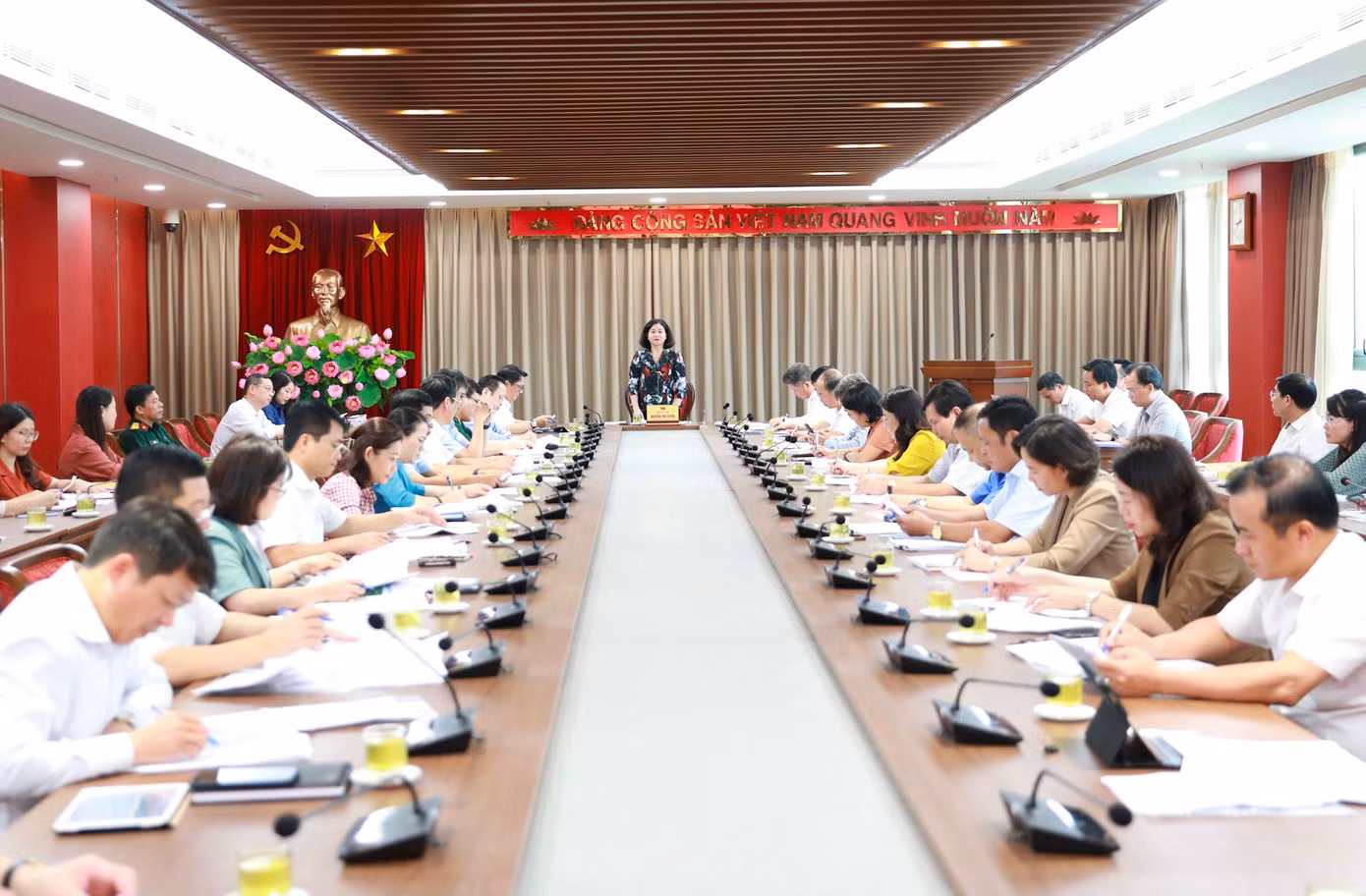 Toàn cảnh hội nghị ngày 24/8