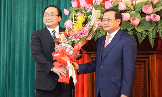 Ông Hoàng Trung Hải nhậm chức Bí thư Hà Nội ảnh 2