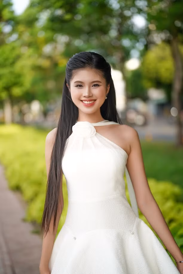 Trả lời Tiền Phong ở talk show Nếu tôi đăng quang, cô gái 23 tuổi cho rằng nếu có cơ hội chạm tay vào vương miện, cô sẽ dùng sức nặng của danh hiệu để thực hiện ước mơ cống hiến cho cộng đồng. "Tôi muốn truyền cảm hứng đến những cô gái trẻ dám hành động để hiện thực hóa ước mơ của mình, không để sự e dè và sợ hãi là rào cản", Bảo Hà nói thêm.