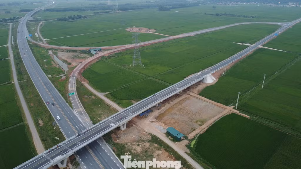Nút giao Thiệu Giang hoàn thành cũng giúp cho phương tiện từ Hà Nội về các huyện Thiệu Hóa, Hoằng Hóa, Thọ Xuân, Yên Định... (và ngược lại) gần nhất.