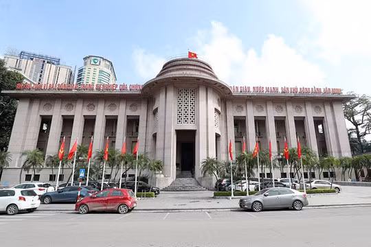 Ngân hàng Nhà nước ngưng hiệu lực một số quy định cho vay của Thông tư 06.