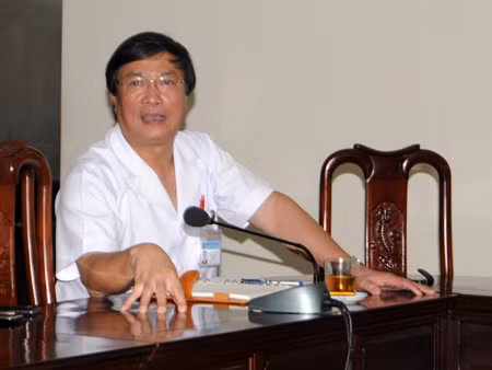 Giám đốc BV Lao phổi Trung ương trao đổi với báo chí sáng 2/4