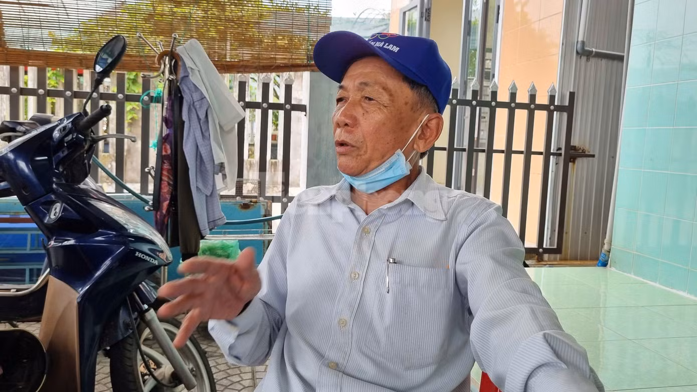 Ông Nguyễn Đình Hải - Khối phố trưởng khối phố 3, thị trấn Hà Lam, huyện Thăng Bình (Quảng Nam). Ảnh: Hoài Văn Ông Nguyễn Đình Hải - Khối phố trưởng khối phố 3, thị trấn Hà Lam, huyện Thăng Bình (Quảng Nam). Ảnh: Hoài Văn