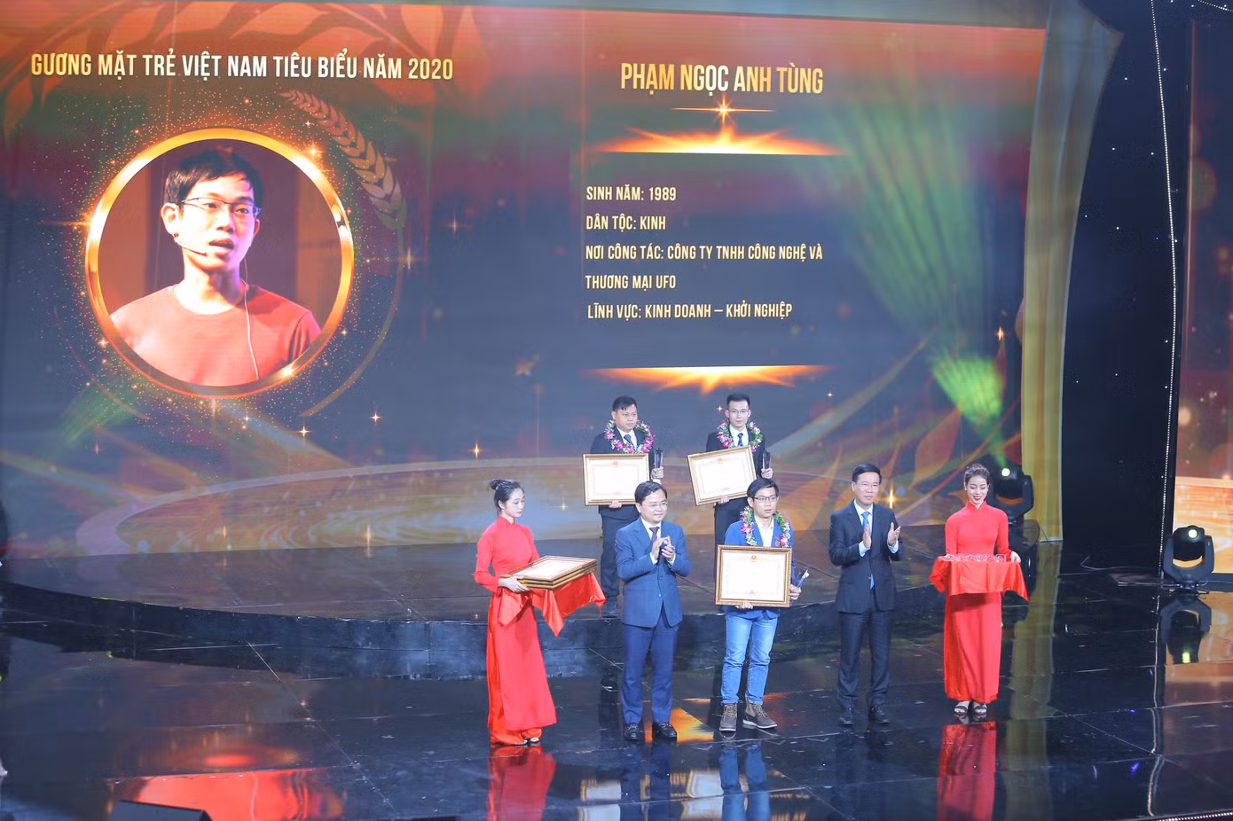 Gương mặt trẻ Việt Nam tiêu biểu và khát vọng dựng xây đất nước hùng cường ảnh 11