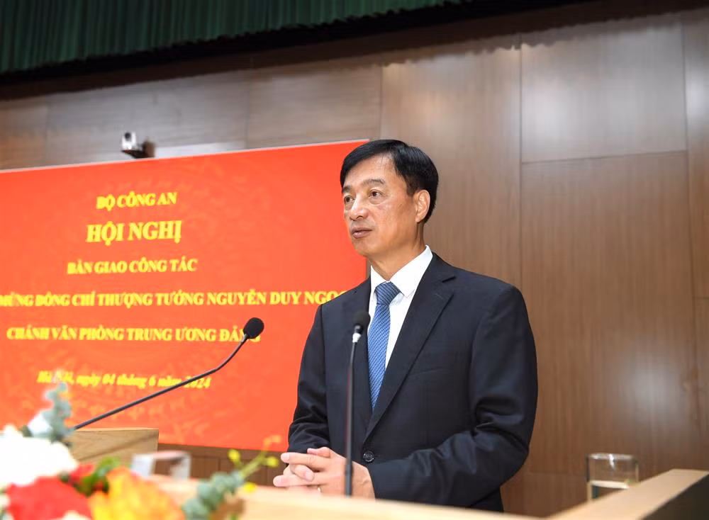 Thượng tướng Nguyễn Duy Ngọc phát biểu tại Hội nghị.
