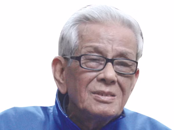 Nhà báo Hữu Thọ