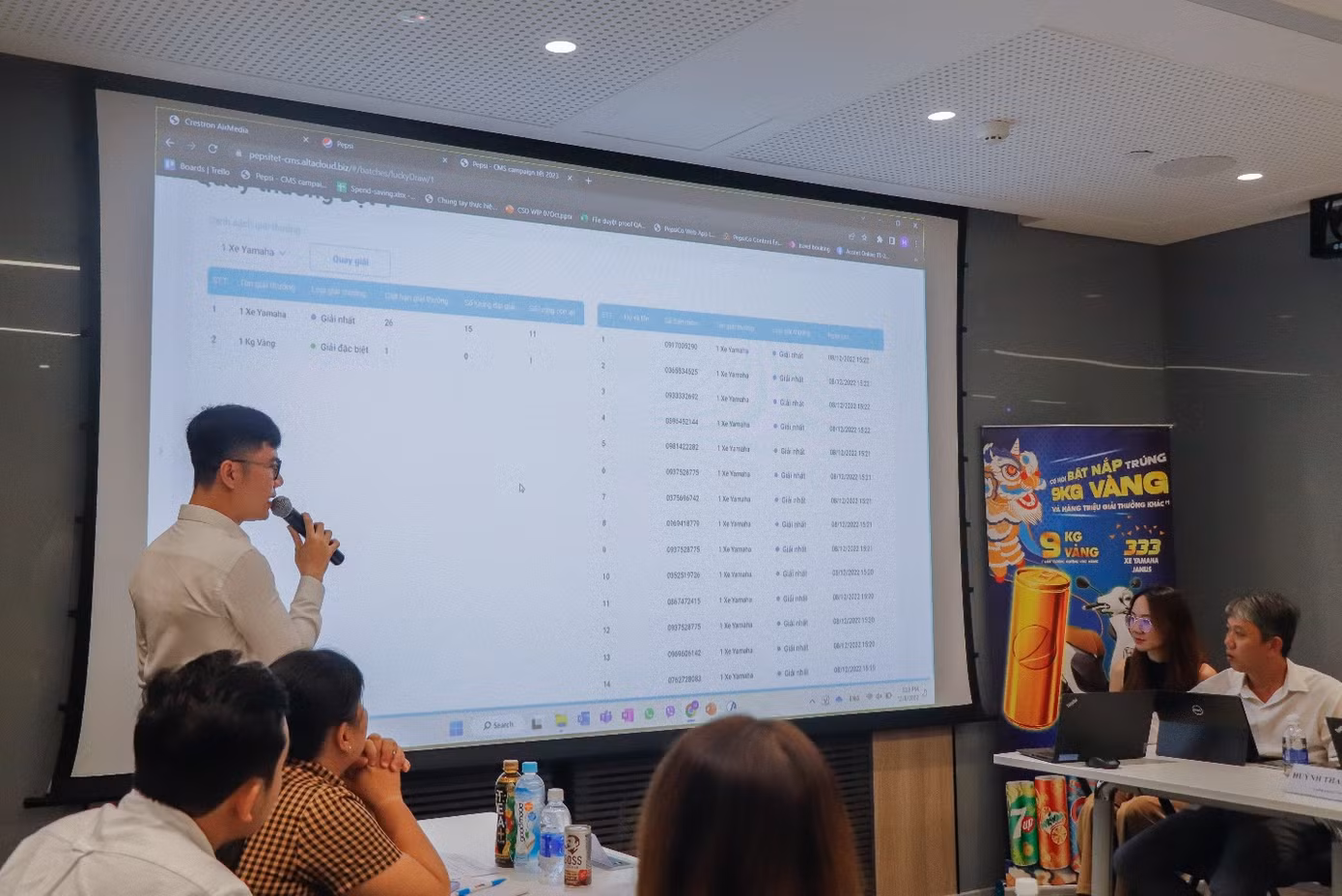Các mã số trúng thưởng đều được xác định bởi hệ thống phần mềm tự động để bảo đảm tính khách quan. Các mã số trúng thưởng đều được xác định bởi hệ thống phần mềm tự động để bảo đảm tính khách quan.