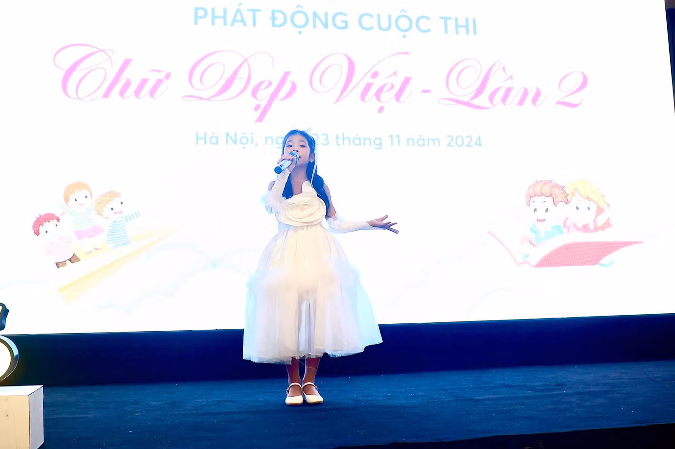Quách Gia Nhi, học sinh giành được giải Nhất cuộc thi “Chữ đẹp Việt” năm 2023. Quách Gia Nhi, học sinh giành được giải Nhất cuộc thi “Chữ đẹp Việt” năm 2023.