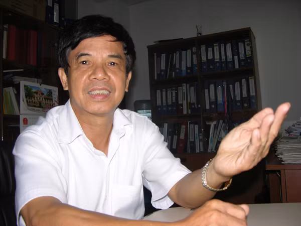 GS- TS Lê Hồng Hạnh