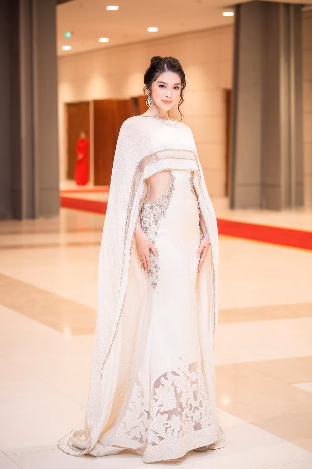 Tối qua, Hoa hậu Indonesia 2021 Pricilia Carla Yules - Top 6 Miss World 2021 xuất hiện lộng lẫy và gợi cảm tại sự kiện vinh danh các vận động viên SEA Games 31 tại Hà Nội. Tối qua, Hoa hậu Indonesia 2021 Pricilia Carla Yules - Top 6 Miss World 2021 xuất hiện lộng lẫy và gợi cảm tại sự kiện vinh danh các vận động viên SEA Games 31 tại Hà Nội.