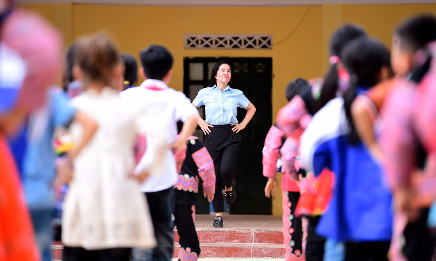 Từ nhỏ cô Hằng đã nỗ lực học tập thực hiện ước mơ làm cô giáo và yêu thích ngành sư phạm Âm nhạc – Công tác Đội. Ảnh: Xuân Tùng Từ nhỏ cô Hằng đã nỗ lực học tập thực hiện ước mơ làm cô giáo và yêu thích ngành sư phạm Âm nhạc – Công tác Đội. Ảnh: Xuân Tùng