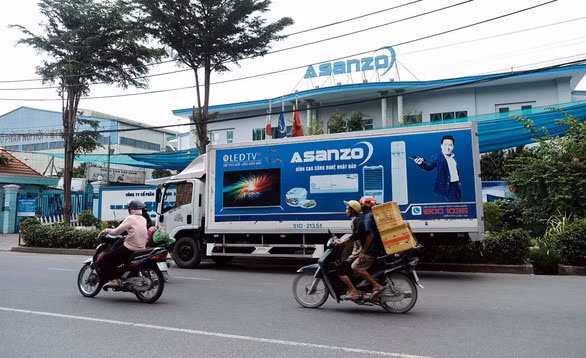 Thời gian cưỡng chế dừng làm thủ tục hải quan đối với Công ty Cổ phần Tập đoàn Asanzo là 1 năm kể từ ngày 19/12 Thời gian cưỡng chế dừng làm thủ tục hải quan đối với Công ty Cổ phần Tập đoàn Asanzo là 1 năm kể từ ngày 19/12