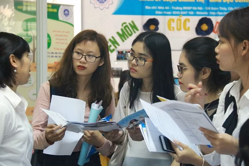 Ngày 13/6, TPHCM công bố kết quả thi tuyển sinh lớp 10 ảnh 3