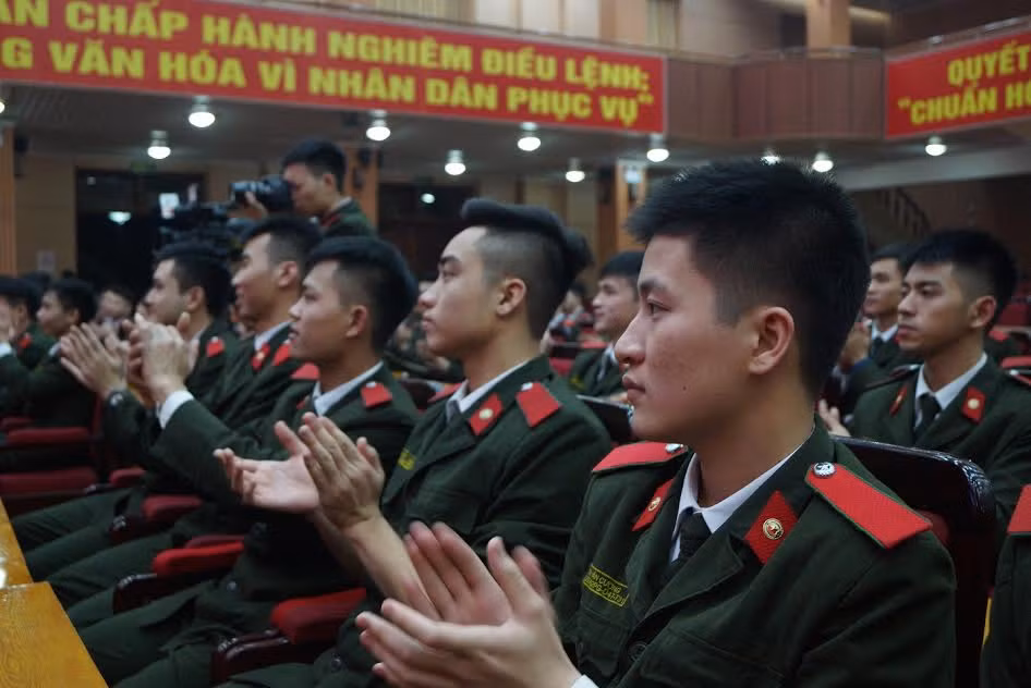 Ban Bí thư T.Ư Đoàn chúc Tết các cơ quan, đơn vị ảnh 14