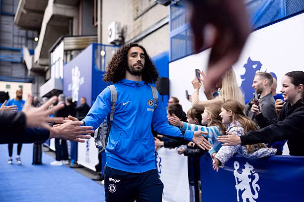 Liverpool thua đậm Chelsea sau khi đã vô địch Ngoại hạng ảnh 9