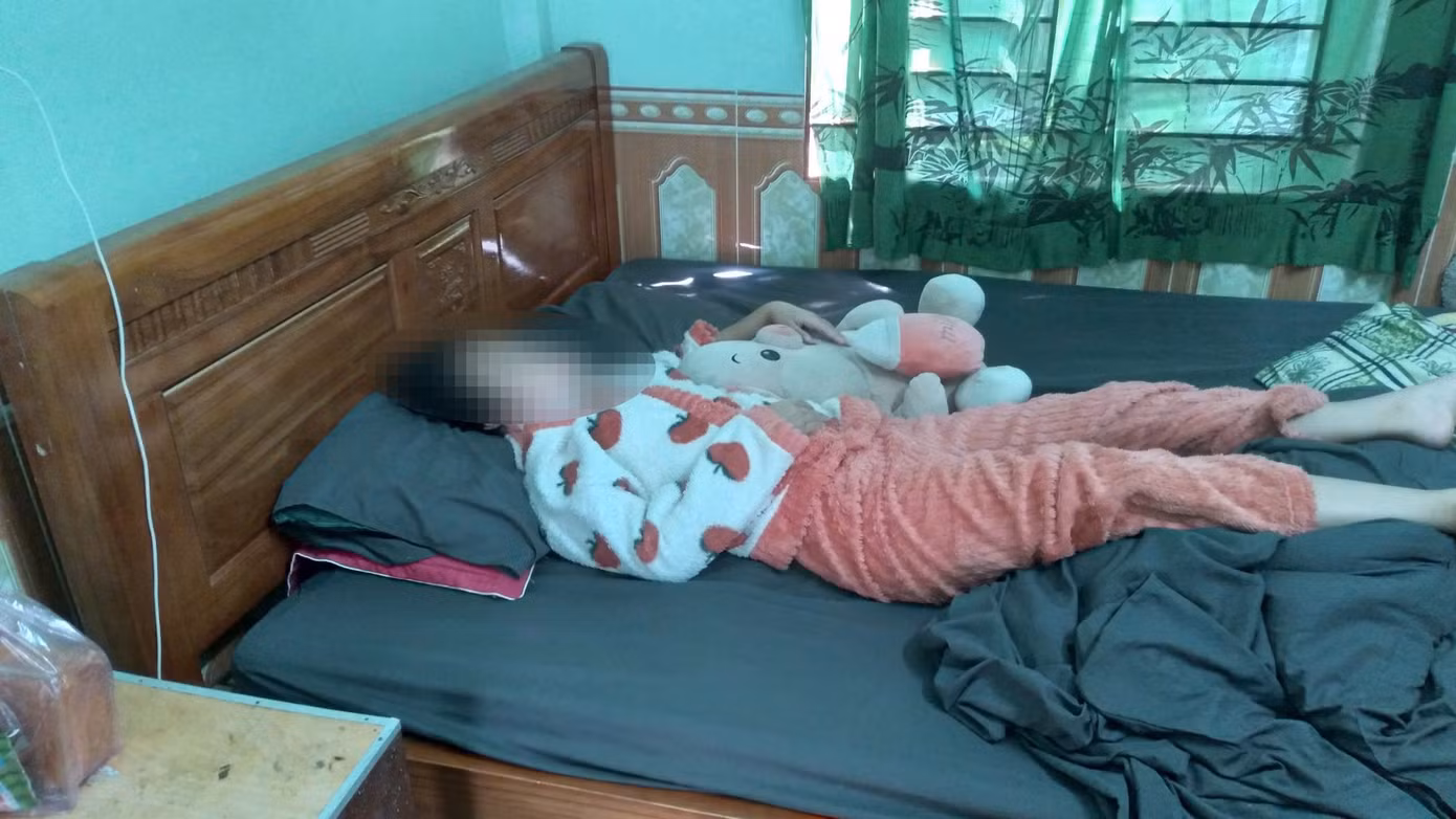 Nữ sinh bị 'đánh hội đồng' vẫn đang phải điều trị Nữ sinh bị 'đánh hội đồng' vẫn đang phải điều trị