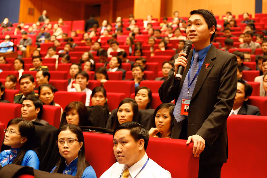 Đại biểu 