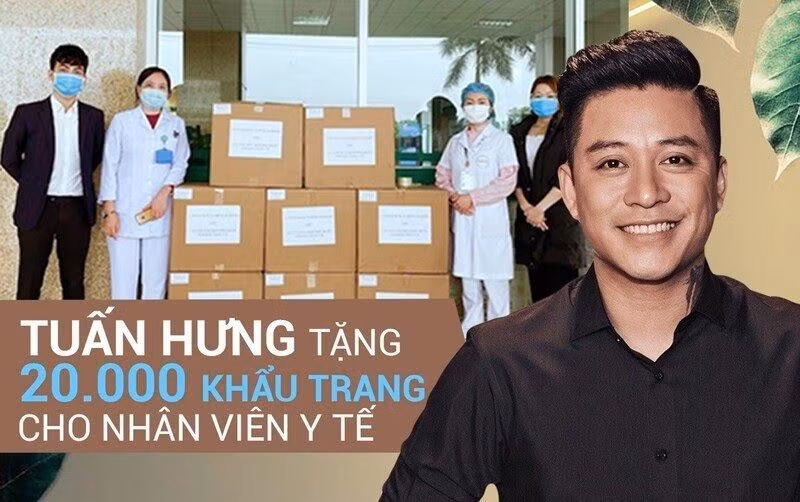 Ngoài ra, ca sĩ Tuấn Hưng và bạn bè đã quyên góp được số tiền gần 100 triệu đồng và mua hơn 20.000 khẩu trang gửi tặng các bác sĩ tại bệnh viện Bạch Mai.