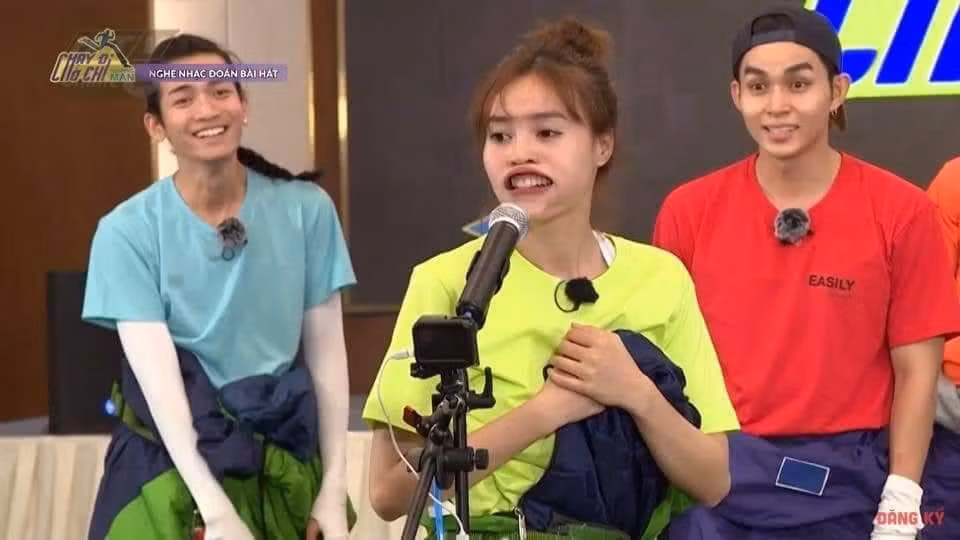 Đây chắc chắn là "meme" ấn tượng nhất của Running Man bản Việt mùa đầu tiên.