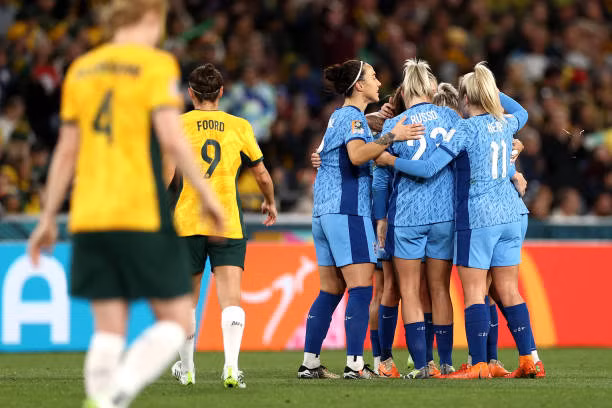 Đánh bại chủ nhà Australia 3-1, tuyển nữ Anh lần đầu góp mặt ở chung kết World Cup nữ ảnh 24