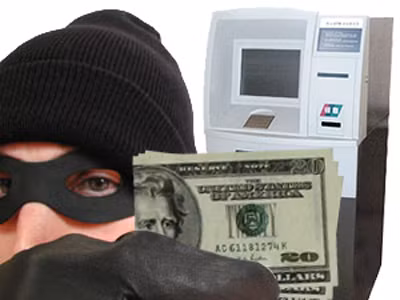 Mỗi năm các ngân hàng Mỹ bị “chôm” khoảng 1 tỷ USD qua ATM. Ảnh: Radio Mirchee
