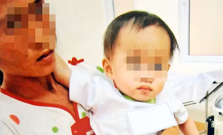 Mẹ con bé Tiên tại Cơ quan Giám định pháp y Bộ Công an tại Đà Nẵng