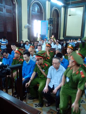 Tại phiên tòa xử “đại án” tham những ở công ty cho thuê tài chính 2 (ALCII)