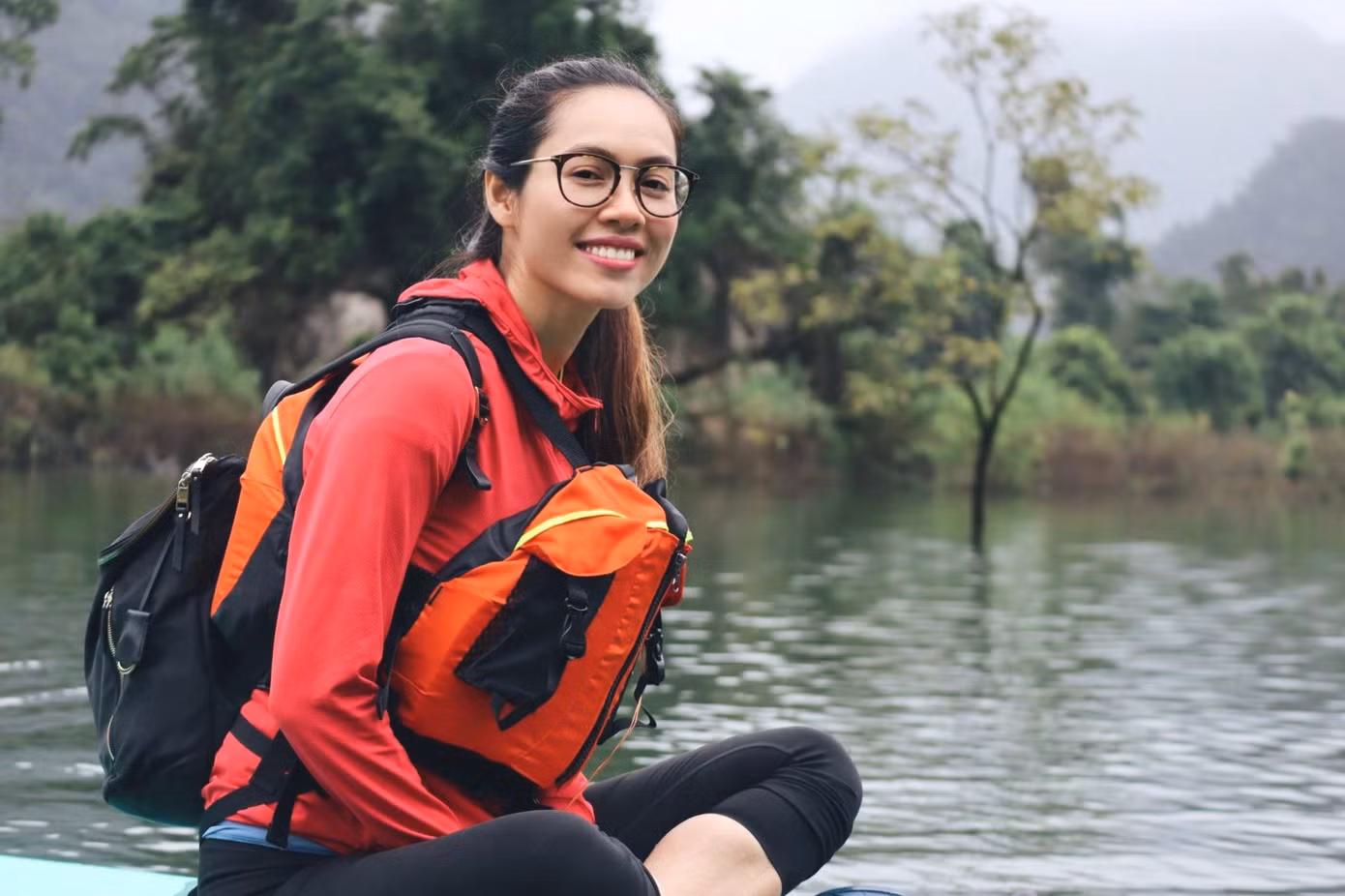 Á hậu Hoàng My cùng với 5 travel blogger nổi tiếng trở thành những du khách trong chuyến đi Quảng Bình sau khi địa phương nới lỏng giãn cách xã hội, mở cửa đón du khách.