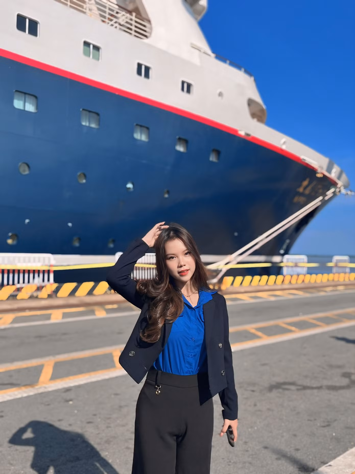 Là đại biểu tham gia chương trình Giao lưu và thảo luận với SSEAYP lần thứ 48 đã cho Thanh Tú nhiều trải nghiệm thú vị. Là đại biểu tham gia chương trình Giao lưu và thảo luận với SSEAYP lần thứ 48 đã cho Thanh Tú nhiều trải nghiệm thú vị.