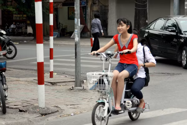Học sinh là đối tượng sử dụng xe đạp điện nhiều nhất
