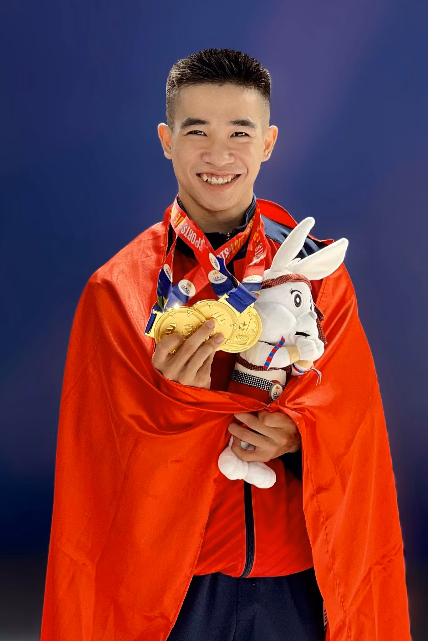 Vận động viên Aerobic Lê Hoàng Phong tham gia thi đấu tại SEA Games 32.
