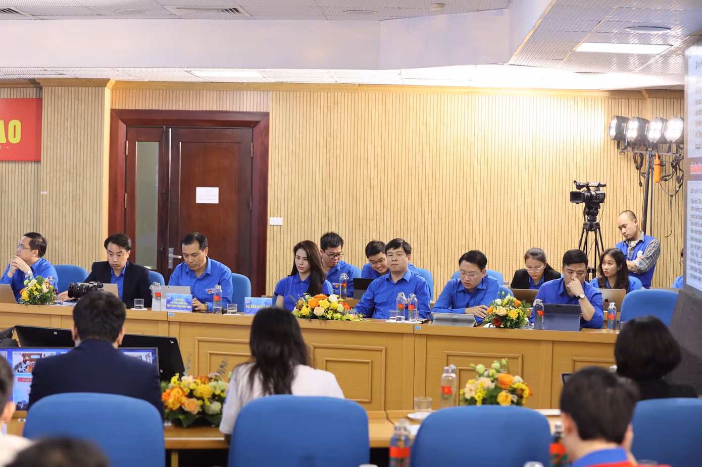 Mong bạn trẻ tiên phong trên tất cả các lĩnh vực, trên những mặt trận gian khó nhất ảnh 30