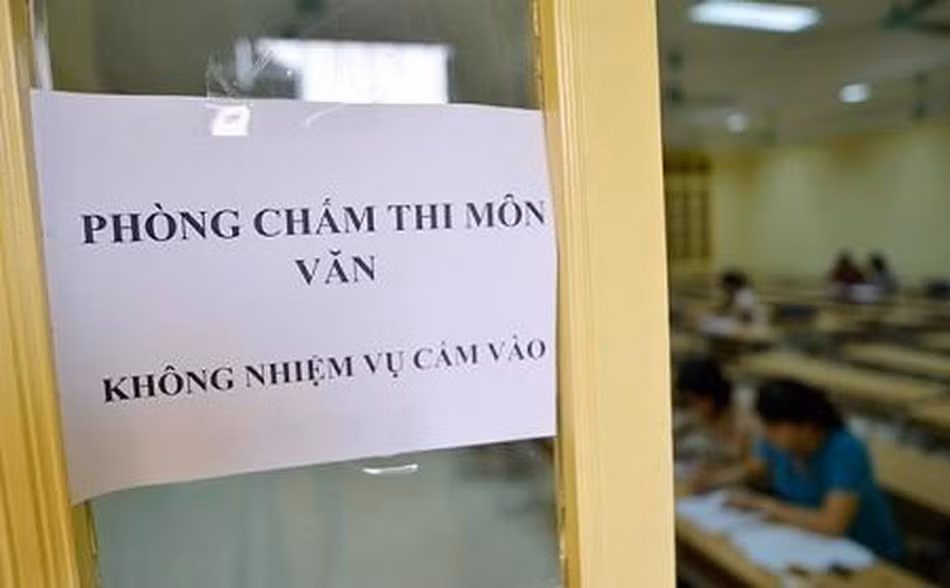 Nhiều địa phương chấm thi xong sớm hơn dự kiến ảnh 1