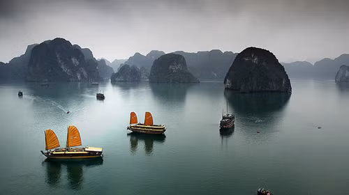 Một góc vịnh Hạ Long - Ảnh: new7wonders.com