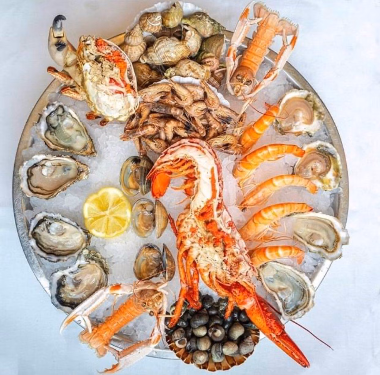 Hải sản nước biển sâu từ Bắc Âu cao cấp được bán tại Ocean Street Market Hải sản nước biển sâu từ Bắc Âu cao cấp được bán tại Ocean Street Market